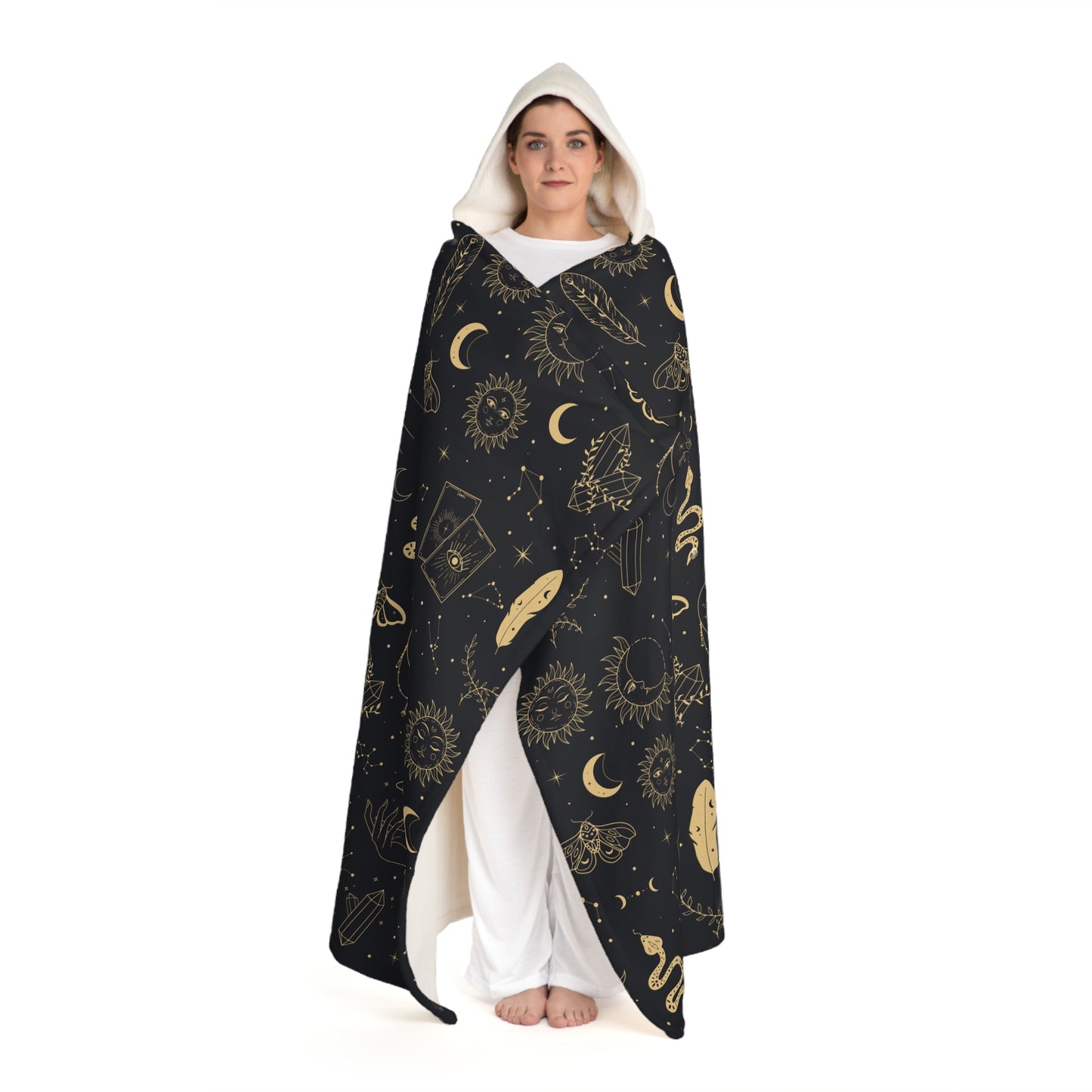 Hooded Sherpa Fleece Blanket: Universal secrets