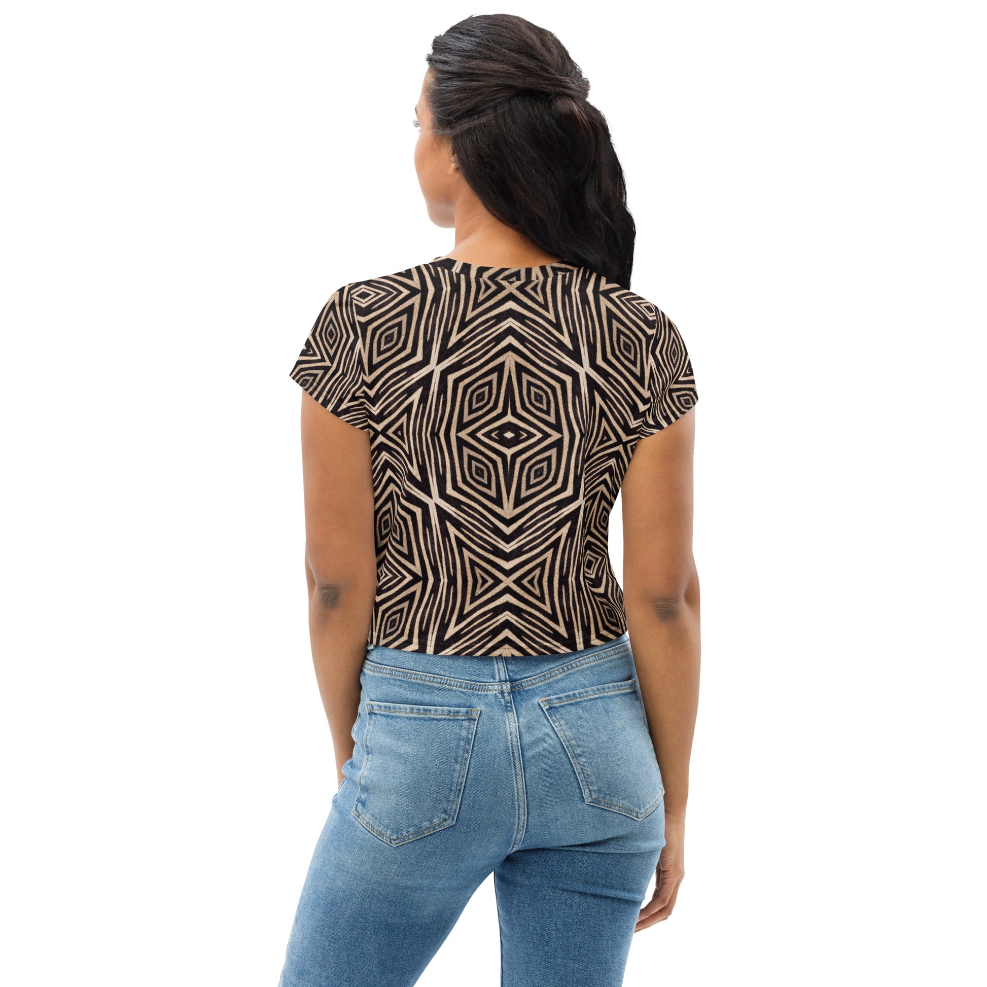 Crop top for women.